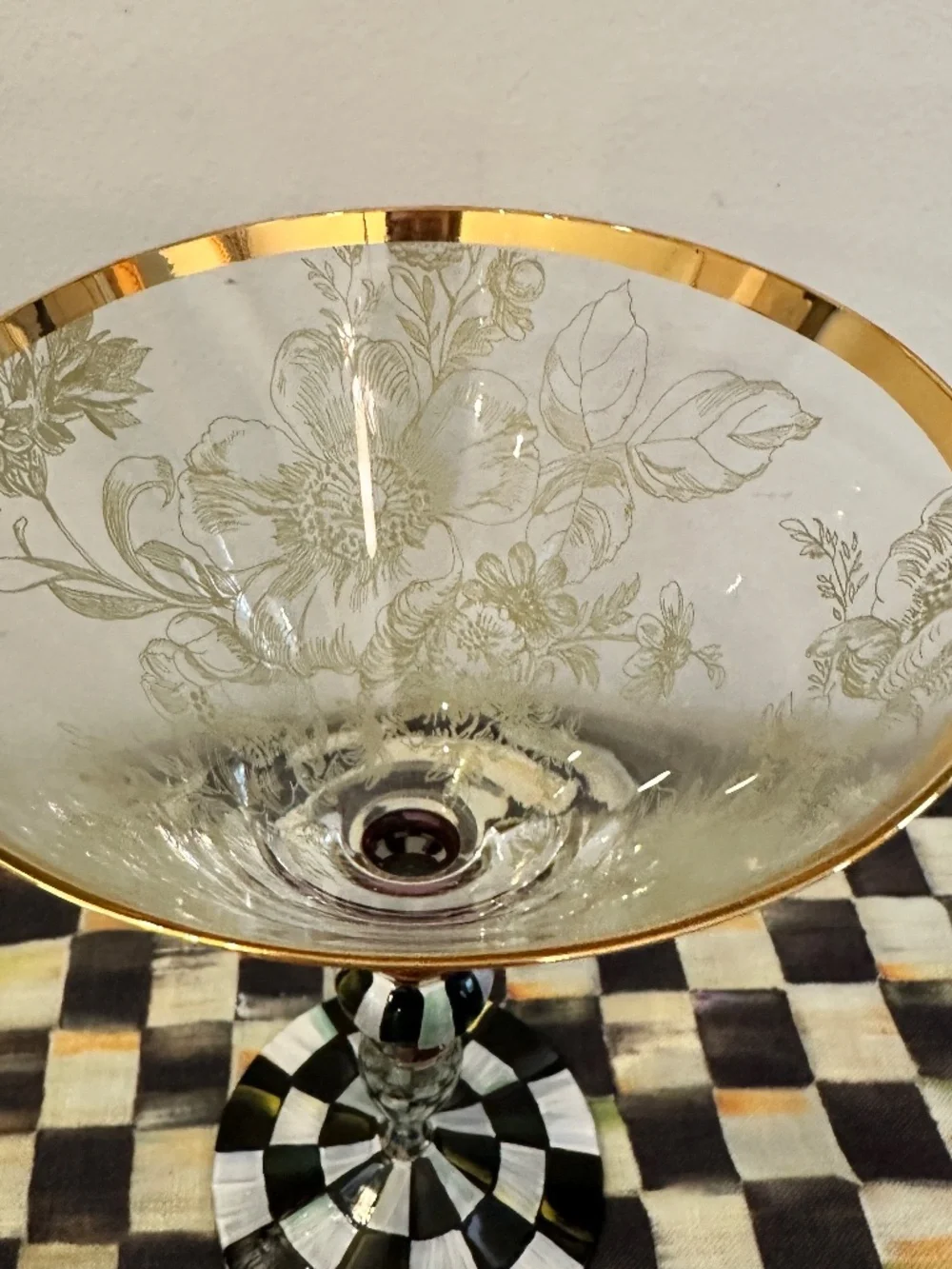 New Mackenzie Childs BLOOMING COURTLY CHECK Martini Floral Glass 8.25